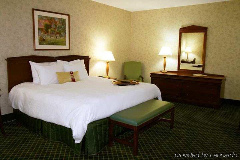 Travelodge By Wyndham Roanoke Hot Springs Room photo